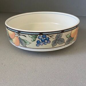 Mikasa Intaglio CAC29 Garden Harvest Classic Serving Bowl, 8.25"D